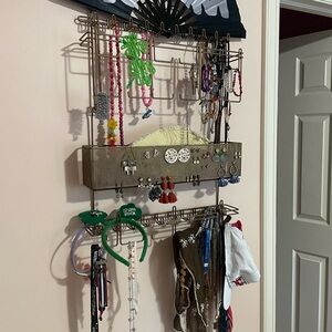 jewelry organizer